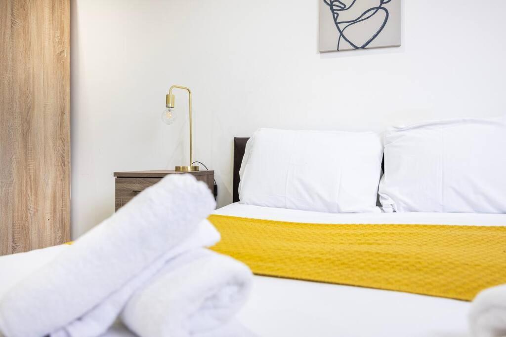 Stylish 2 Bedroom Haven By Liverpool Street Appartamento *